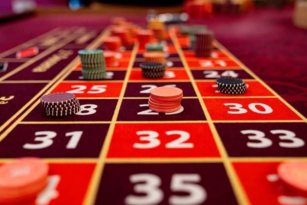 shiotogel4d mobile app showing Mega Moolah slot and deposit options side-by-side